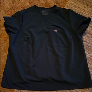 Women’s FIG Scrub Top Size 4x
